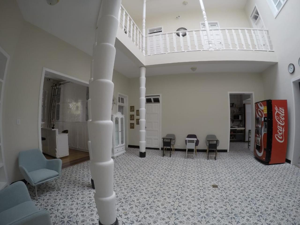 Nomad Hostel เมเดยิน ภายนอก รูปภาพ