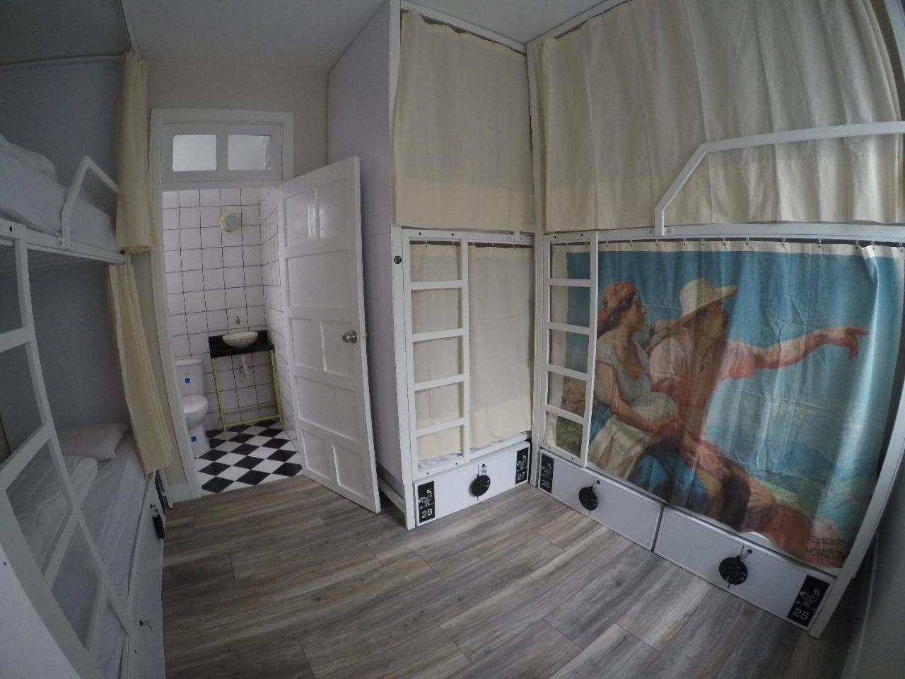 Nomad Hostel เมเดยิน ภายนอก รูปภาพ