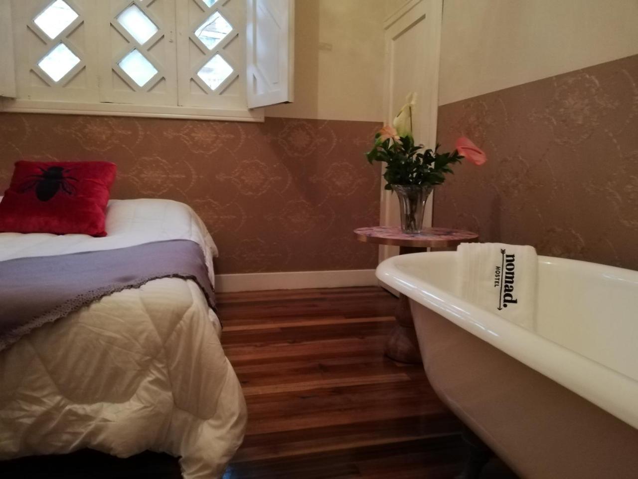 Nomad Hostel เมเดยิน ภายนอก รูปภาพ